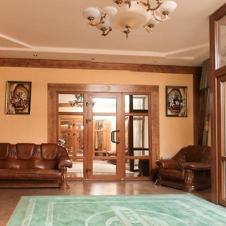 Green City Hotel Nikolayev Ngoại thất bức ảnh