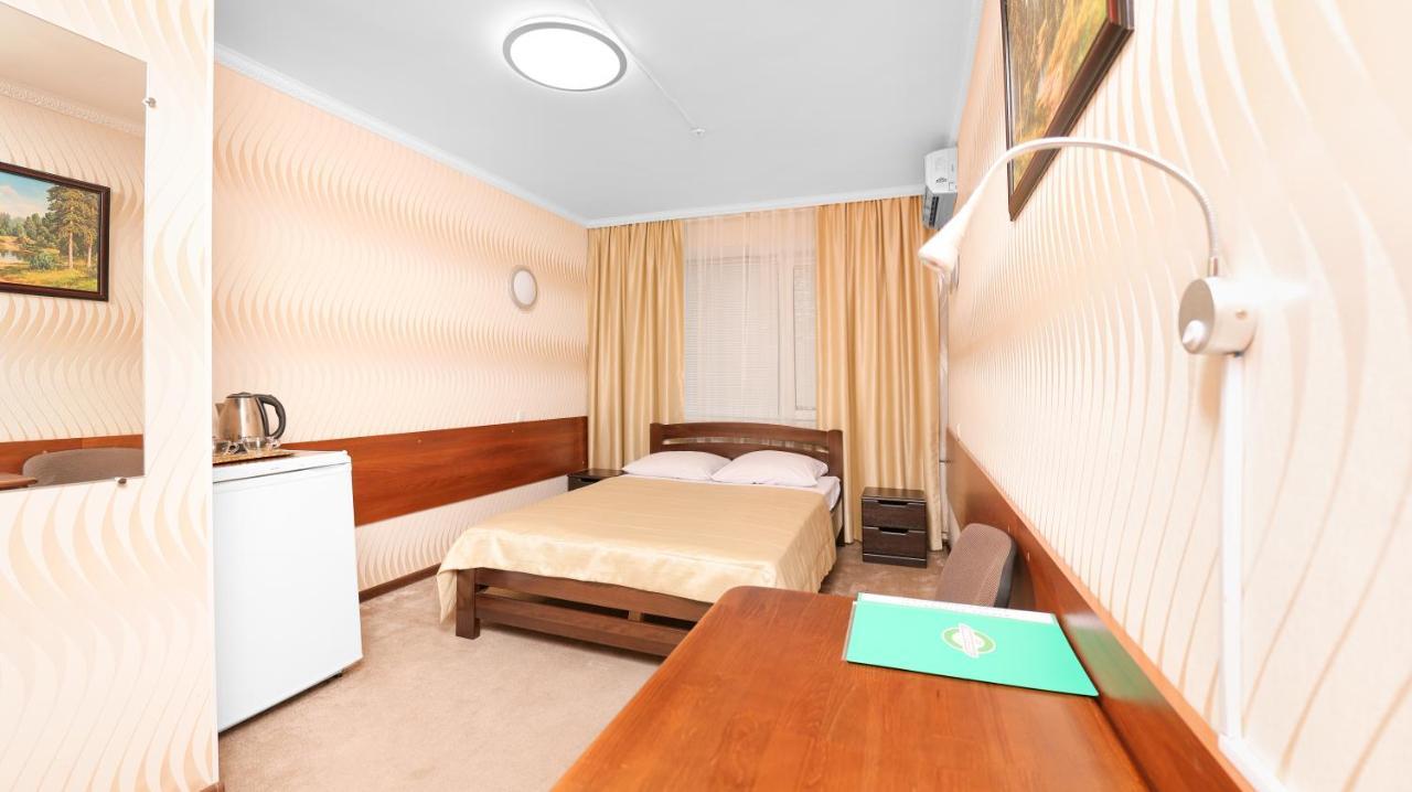 Green City Hotel Nikolayev Ngoại thất bức ảnh