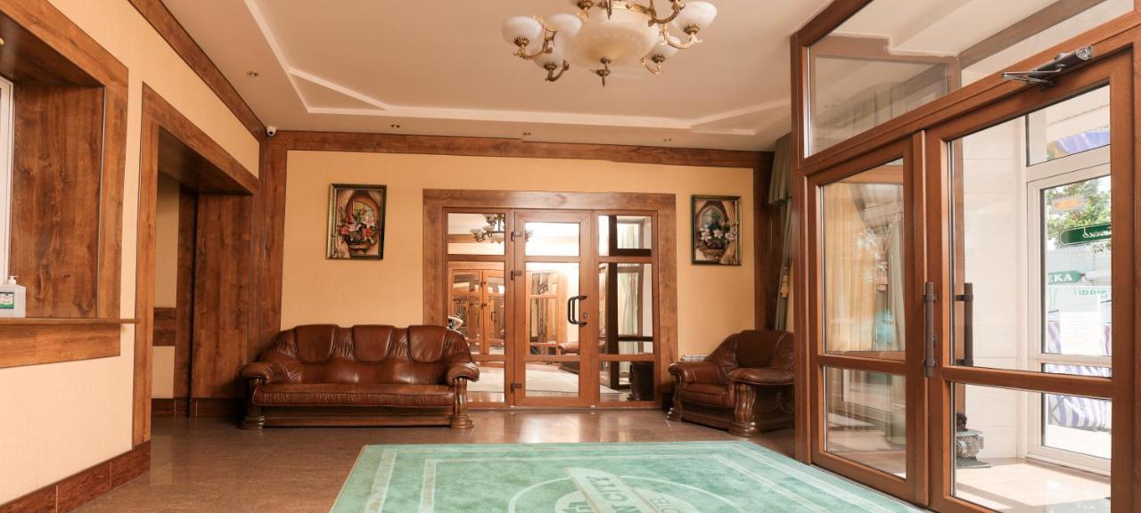 Green City Hotel Nikolayev Ngoại thất bức ảnh