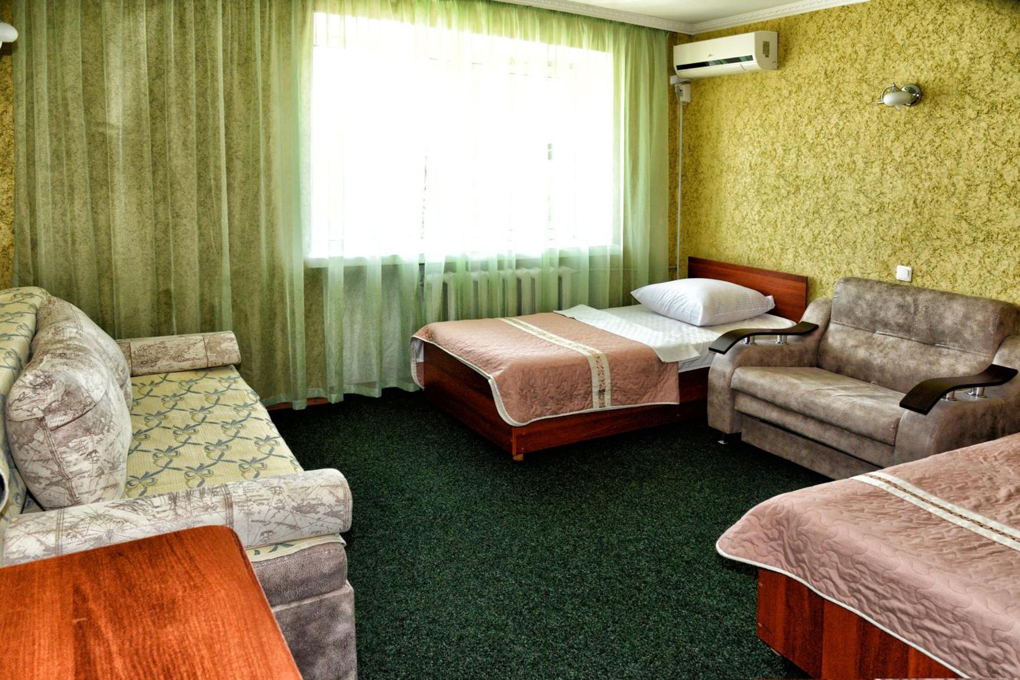 Green City Hotel Nikolayev Ngoại thất bức ảnh
